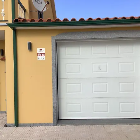 Casa De Ferias Santos Nyaraló *