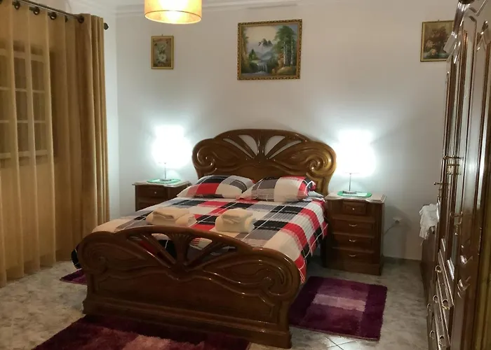 Casa De Ferias Santos بيت للعطل *