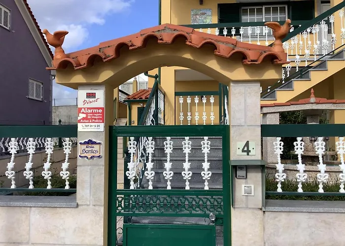 بيت للعطل Casa De Ferias Santos