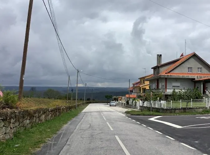 Casa De Ferias Santos بيت للعطل *