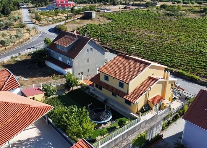 بيت للعطل Casa De Ferias Santos أجويار دا بيرا